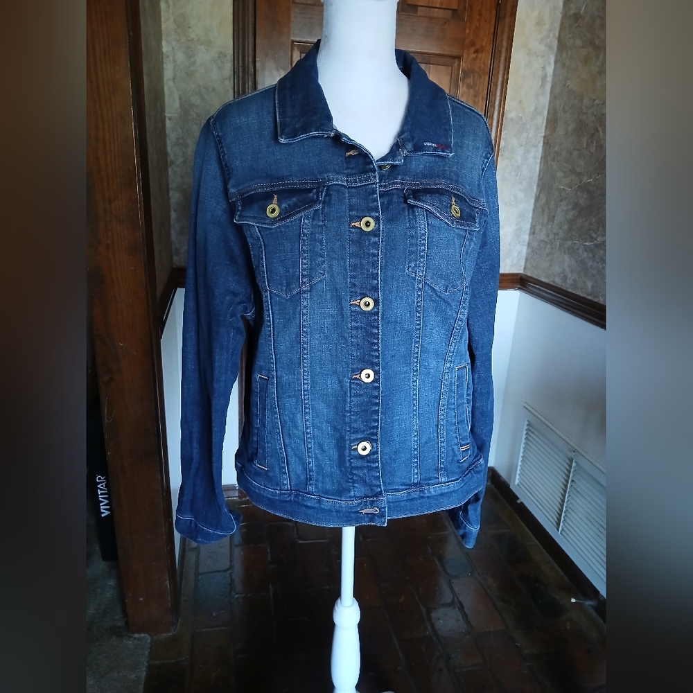Tommy Hilfiger Dark Blue Jean Jacket With Star Embellishment On Back.